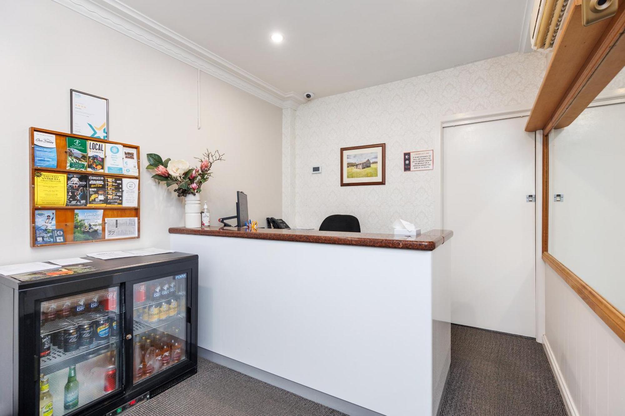 Amaroo Motel Tumuts Best Accommodation Exterior foto